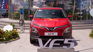 Chuyển từ xăng sang điện, chủ xe VF 5 ngỡ ngàng: Chất lượng hơn hẳn, tiền tiết kiệm gần đủ mua thêm VF 3 cho vợ