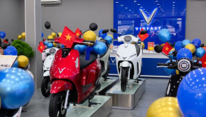VinFast đồng loạt khai trương 66 đại lý xe máy điện: Giới thiệu mô hình showroom xe điện cao cấp EV-Zone