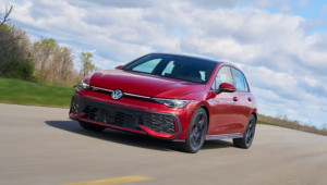 Volkswagen Golf sắp bán chính hãng tại Việt Nam, giá dự kiến từ 1,2 - 2,3 tỷ đồng