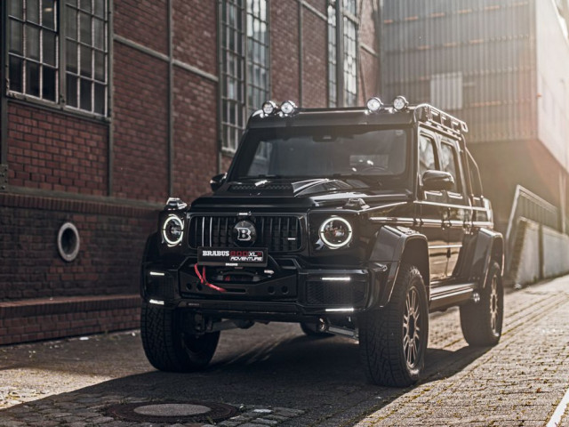 Khám phá chiếc xe Brabus 800 Adventure XLP Superblack đầy đặn đóng vai trò chính trong cảnh quay của James Bond. Chiếc xe độc quyền này chắc chắn sẽ làm nổi bật phong cách của bạn với động cơ mạnh mẽ và những tính năng ưu việt. Hãy xem ngay hình ảnh để trải nghiệm.