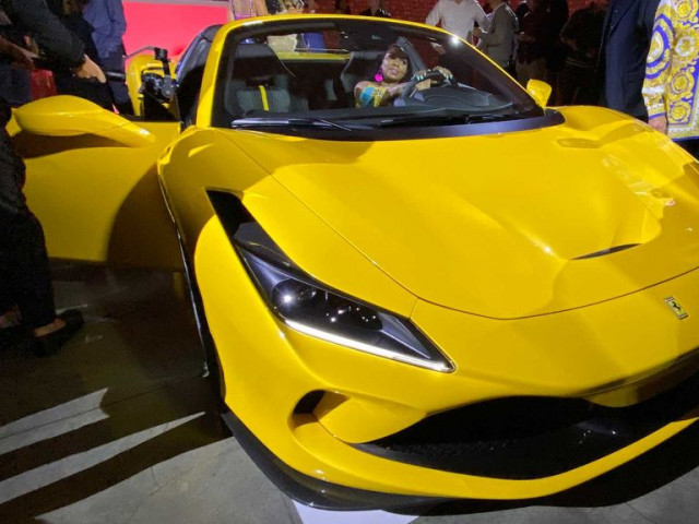 Ferrari F8 Spider chính thức ra mắt tại Miami, Mỹ