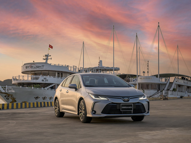 Toyota Corolla Altis 2022: Một mẫu xe Nhật rất khác