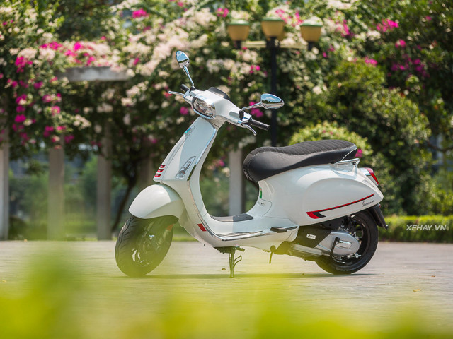 [ĐÁNH GIÁ XE] Vespa Sprint S 150 - Biểu tượng thời trang