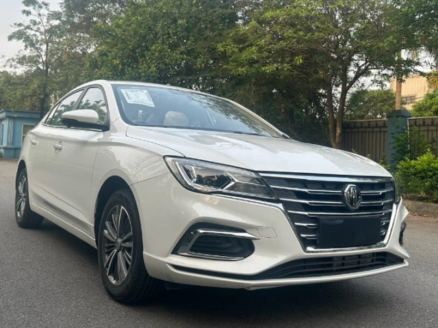 MG5 MT được ưu đãi sâu tại đại lý: Giá lăn bánh rẻ hơn cả giá niêm yết